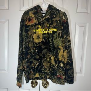 twenty one pilots Trench Camo Hoodie, Size XL